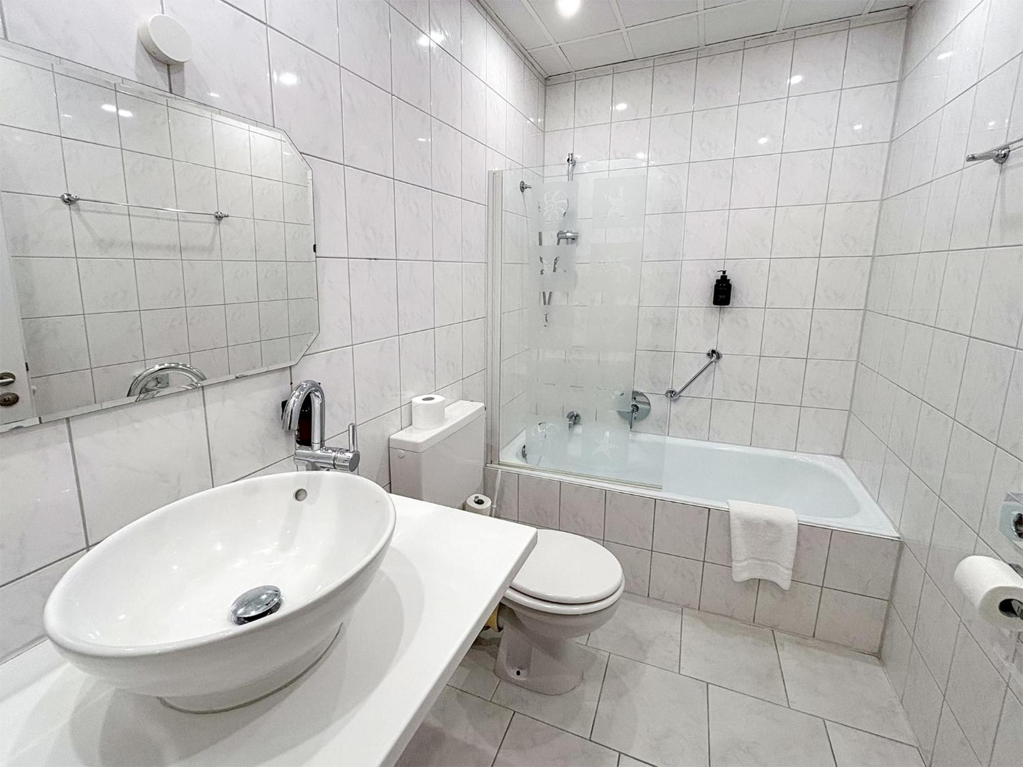 Dormero Hotel Wilhelmshaven Extérieur photo